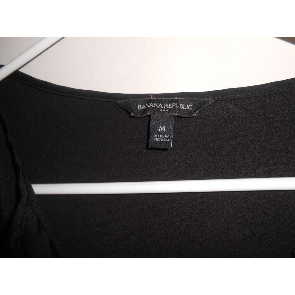 Banana Republic Women's Long Sleeve V Neck Pullover Top Size M Polyblend - Picture 2 of 5